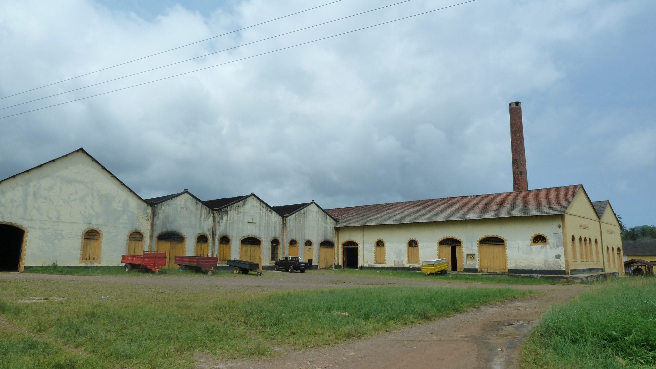 Altes Fabrikgebäude